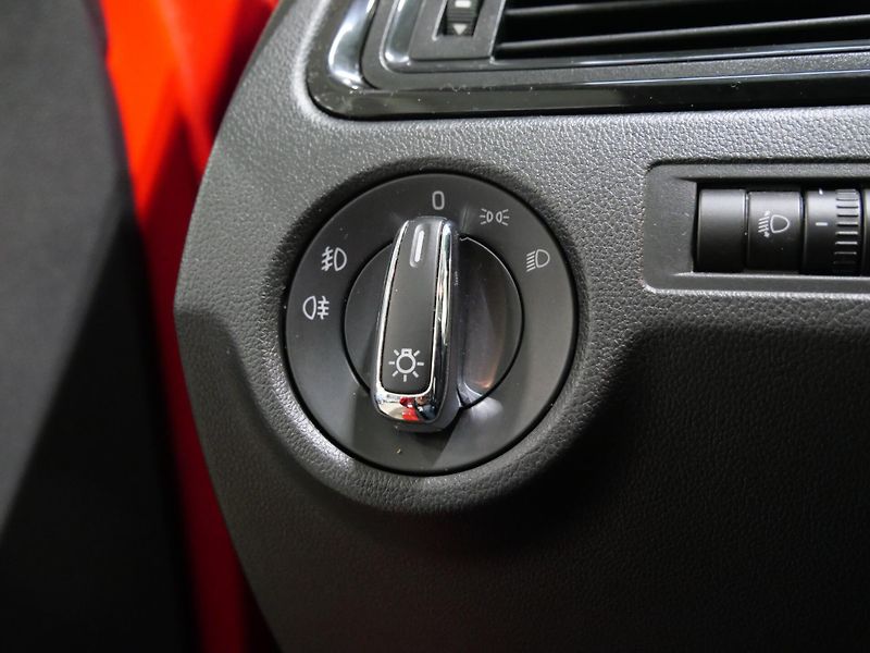 Škoda Rapid - fotka 18 z 22