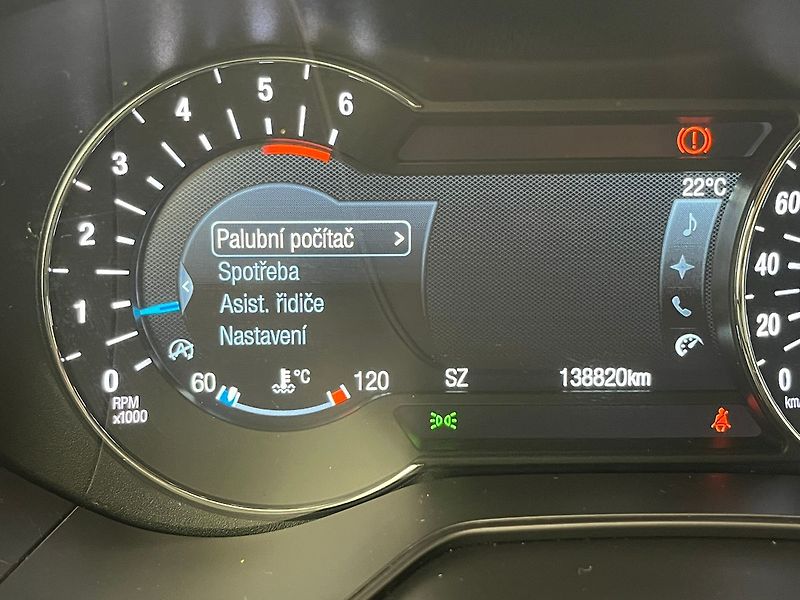 Ford Mondeo 2.0 EB Titanium manuál - fotka 53 z 69
