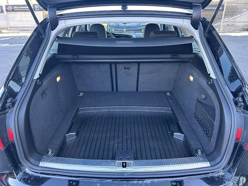 Audi A4 2.0 TDI clean diesel quattro - fotka 16 z 23