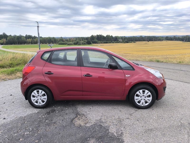 Kia Venga 1.4+LPG SERVISNÍ KN,1.MAJ CZ - fotka 8 z 24