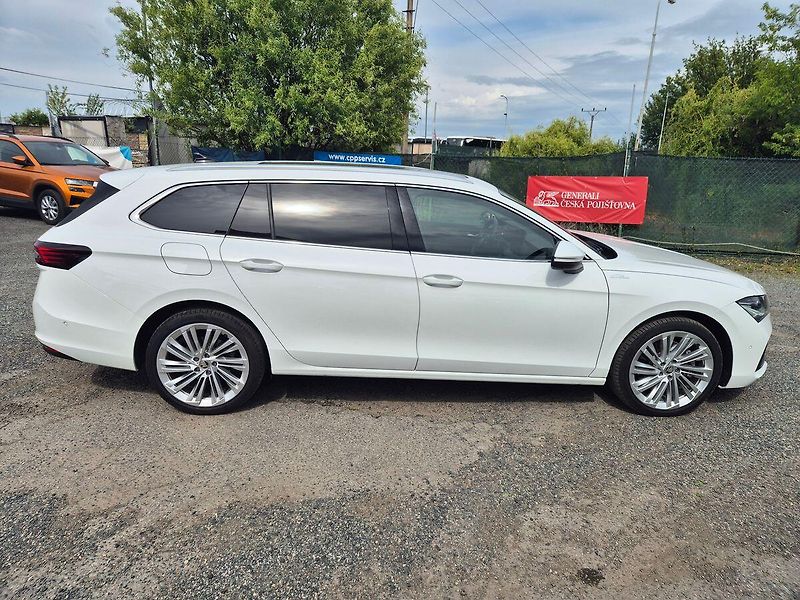 Škoda Superb Combi 2,0 TDI DSG 4x4 142 kW L - fotka 4 z 41