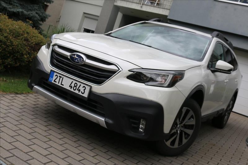 Subaru Outback 2,5 129KW, AWD , DSG - fotka 1 z 59