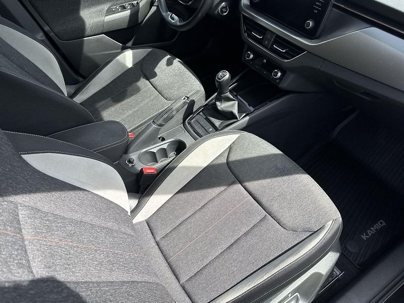 Škoda Kamiq (2022) 1.5 TSI Style - fotka 8 z 29