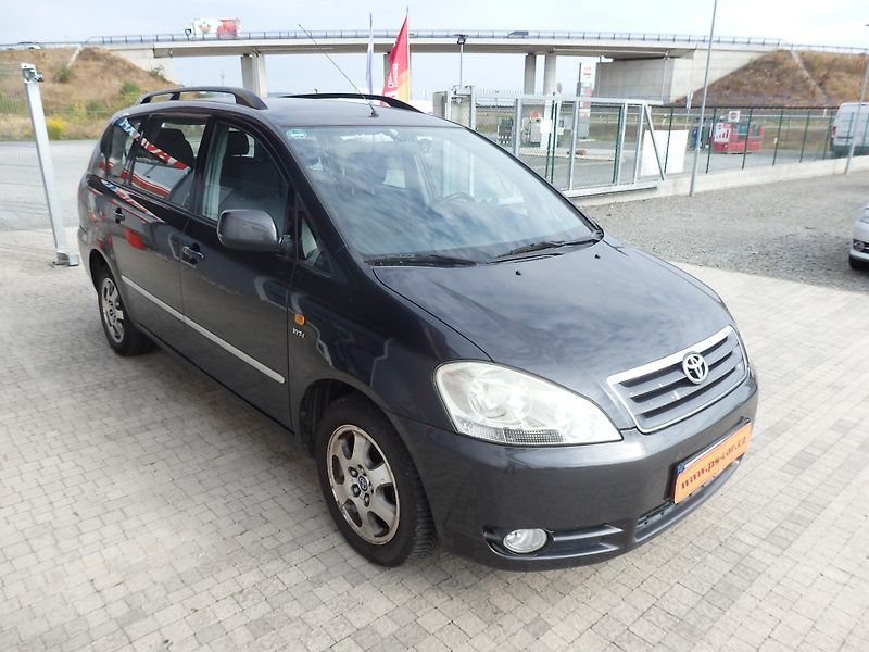 Toyota Avensis Verso 2.0 VVT-i 110 kW ZÁLOHOVÁNO - fotka 3 z 18
