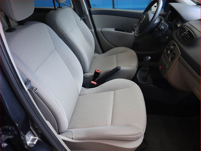 Renault Clio (2009) 1.2 TCe, Serv.kniha - fotka 9 z 14