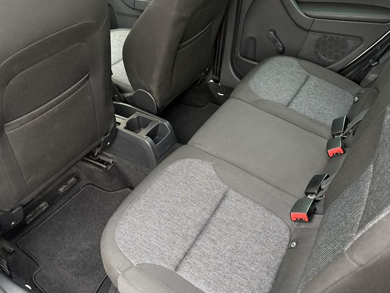 Škoda Yeti 1.2 TSI / 81 kW Active Fresh - fotka 11 z 19