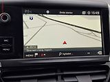 Peugeot 2008 (2019) 1.2 PT, Allure, AT, TZ, navi - náhled 18