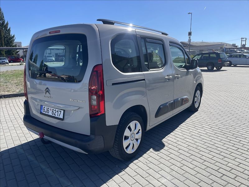 Citroën Berlingo 1,5 BlueHDi 96kw XTR Tažné Kli - fotka 33 z 35