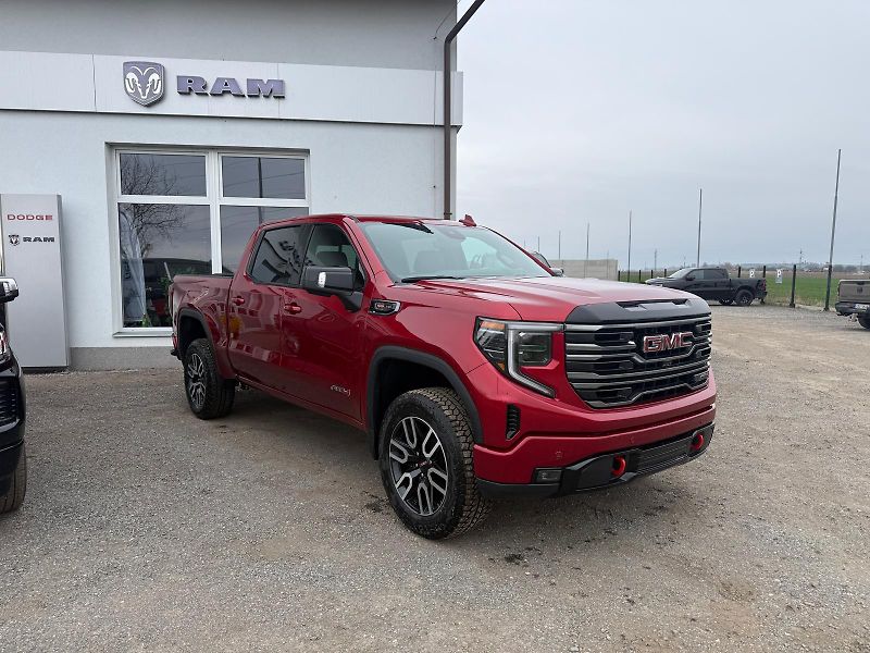 GMC Sierra (2025) AT4 - fotka 2 z 12