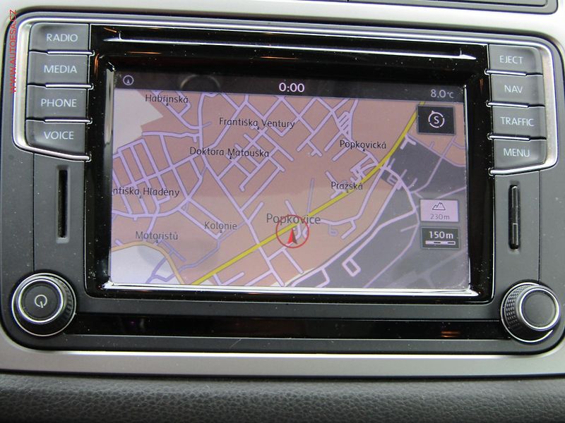 Volkswagen Tiguan (2015) 2.0 TDi 4x4, Lounge, DSG - fotka 16 z 20