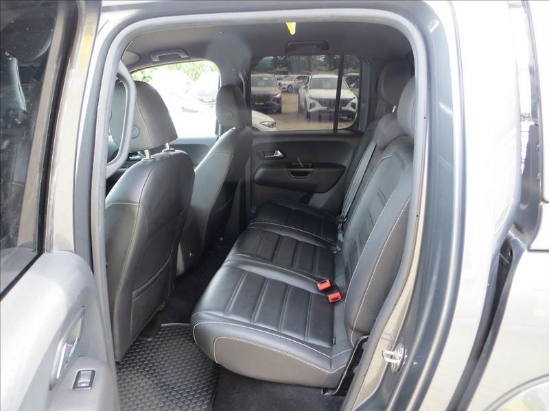 Volkswagen Amarok 3,0 TDI 4motion AUT Aventura - fotka 29 z 32