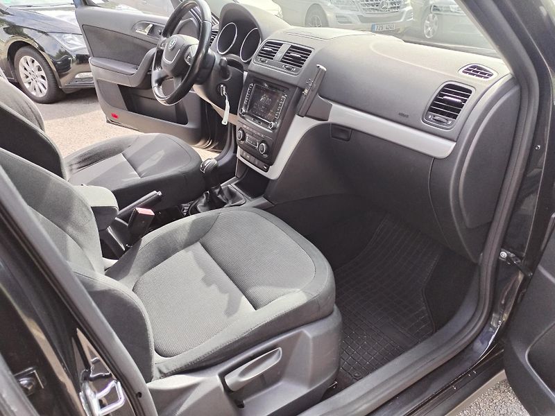 Škoda Yeti (2012)   1.4 TSI Ambition PĚKNÝ - fotka 22 z 31