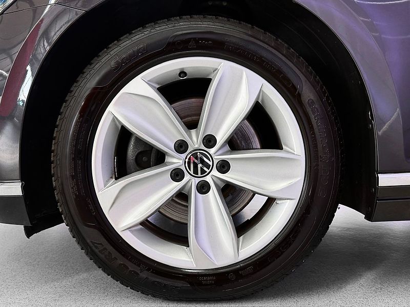 Volkswagen Passat 2.0TDI 147KW DSG 4MOTION ELEGA - fotka 9 z 25