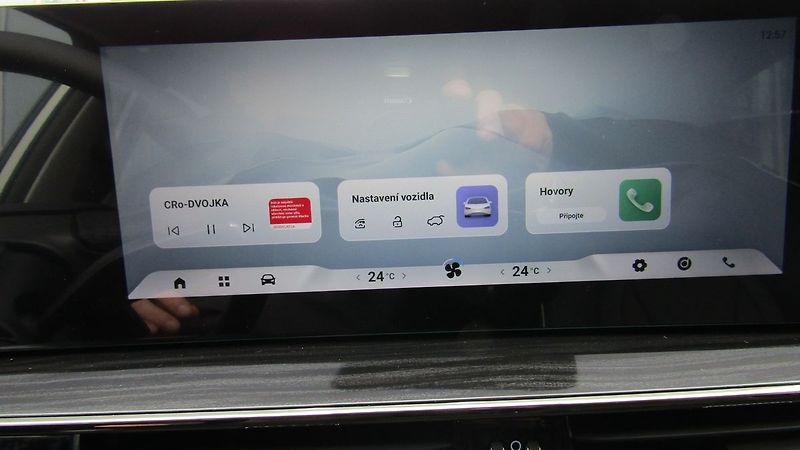 Omoda 5 Premium HEV - fotka 8 z 9