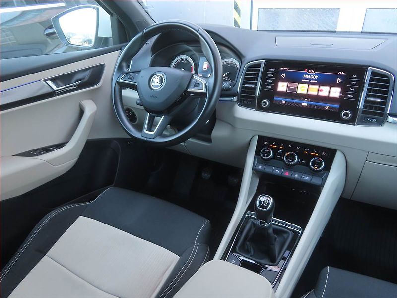 Škoda Karoq (2018) Style Plus 1.5 TSI - fotka 7 z 26