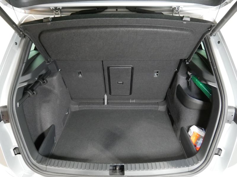Škoda Karoq - fotka 16 z 23