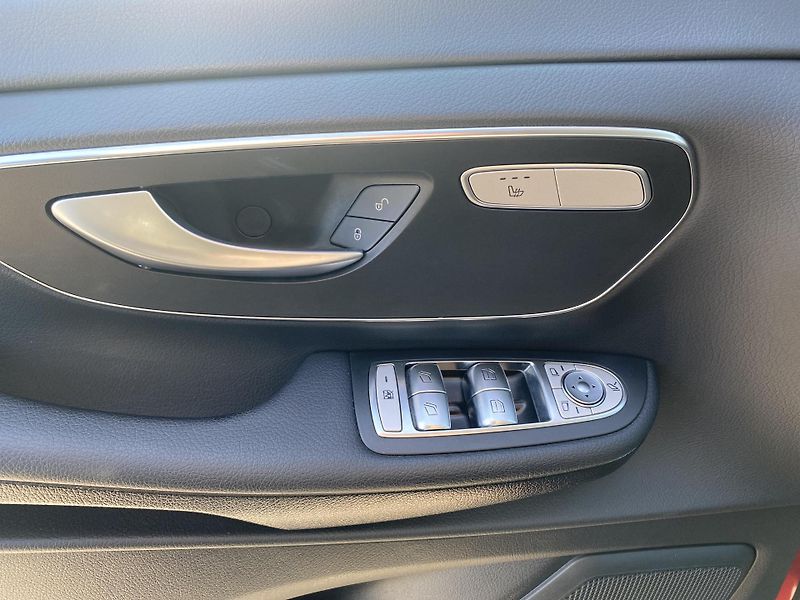 Mercedes-Benz Třídy V V 300d/K 4M AIRMATIC - fotka 23 z 28