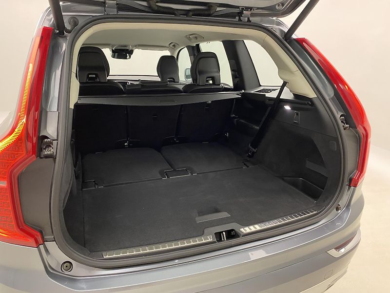 Volvo XC90 T6 AWD INSCRIPTION AUT CZ 7m - fotka 6 z 51