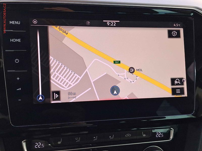 Volkswagen Passat (2020) 2.0 TDi, Elegance, DSG - fotka 18 z 18