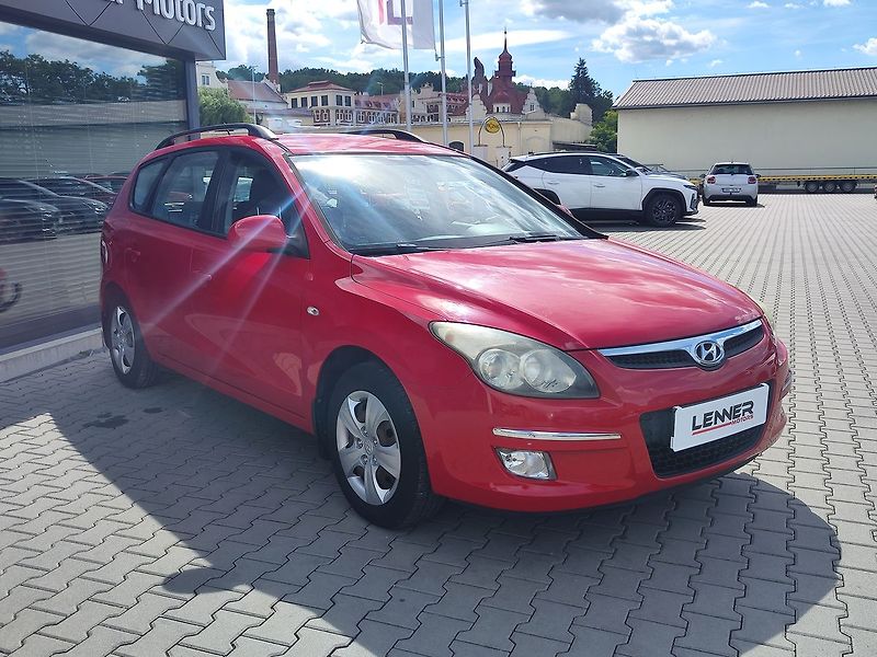 Hyundai i30 1.6 CVVT/92kW Made in Czech - fotka 3 z 24