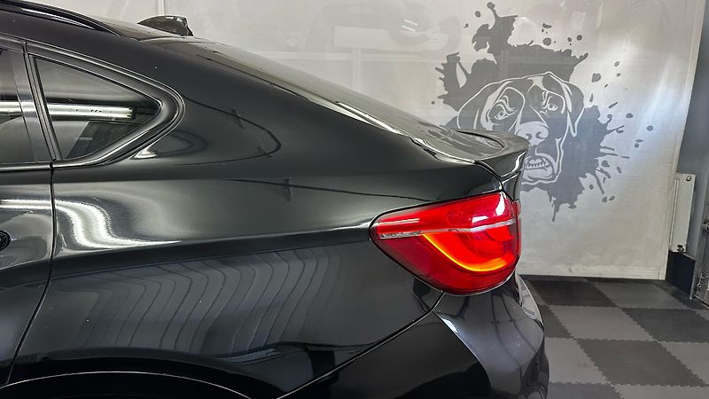 BMW X6 40D / XDRIVE - fotka 10 z 53
