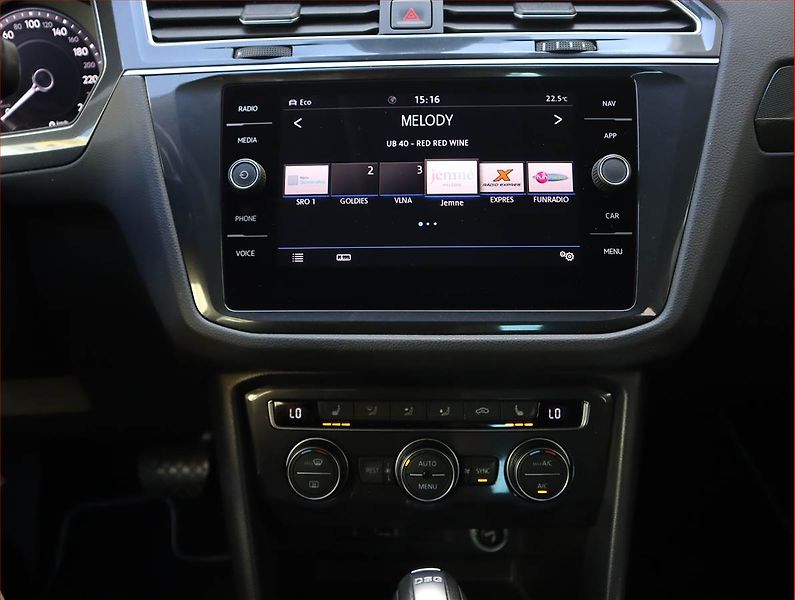 Volkswagen Tiguan (2018) Highline 2.0 TDI - fotka 12 z 23