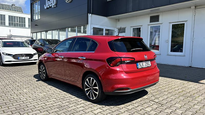 Fiat Tipo 1.4 T-Jet 120k Lounge  - fotka 7 z 14