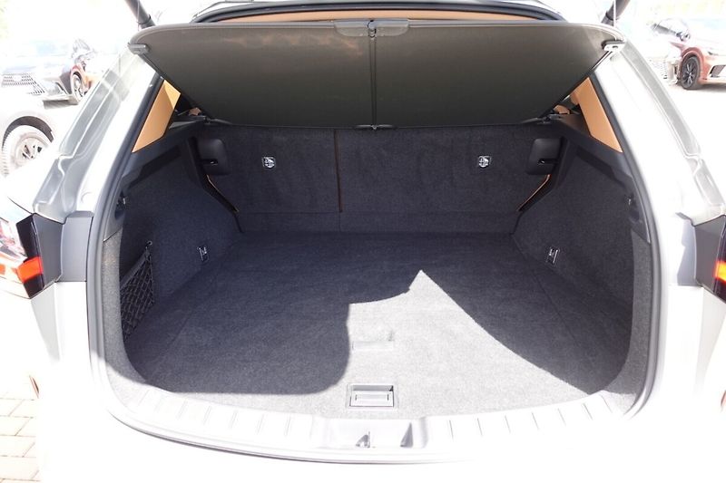 Lexus NX 350h NX350h Executive FWD - fotka 15 z 33