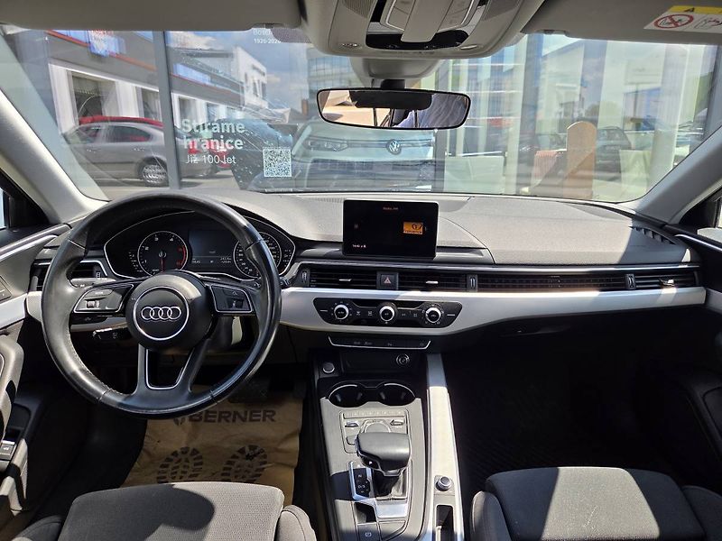 Audi A4 Avant 2.0 TDI DSG - fotka 12 z 37
