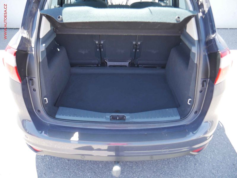 Ford C-MAX (2014) 1.6 TDCi, Titanium, TZ - fotka 7 z 15
