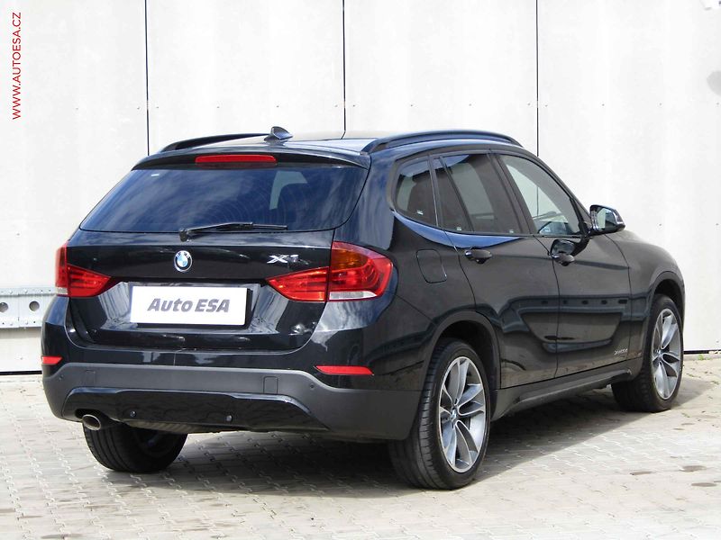 BMW X1 (2014) 2.0d xDrive20d, ČR, AT - fotka 4 z 21