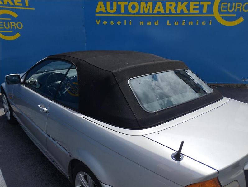 BMW Řada 3 320i 105KW KABRIO   2,0 - fotka 17 z 18
