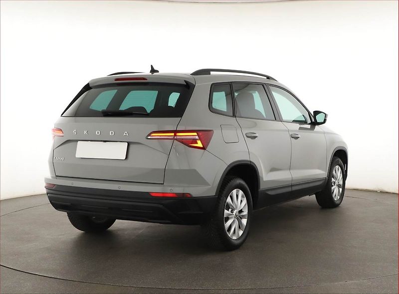 Škoda Karoq (2022) Ambition 2.0 TDI - fotka 5 z 16