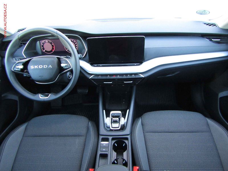 Škoda Octavia (2025) 1.5 TSi m-HEV, ČR, Selection - fotka 8 z 22