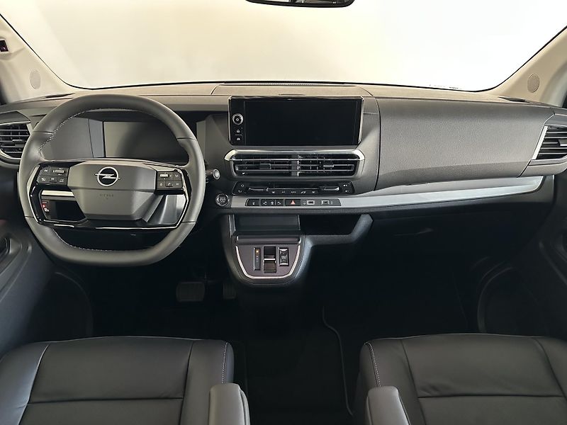 Opel Zafira (2026) Elegance 2.2 CDTi 180k AT8 L1M - fotka 7 z 21