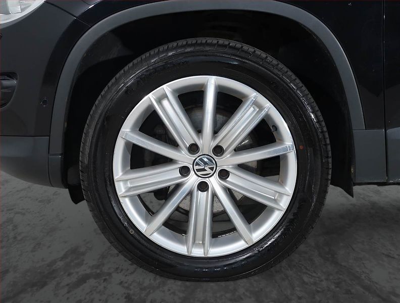 Volkswagen Tiguan (2008) 2.0 TDI, 4X4, Navi, Tempomat - fotka 14 z 23