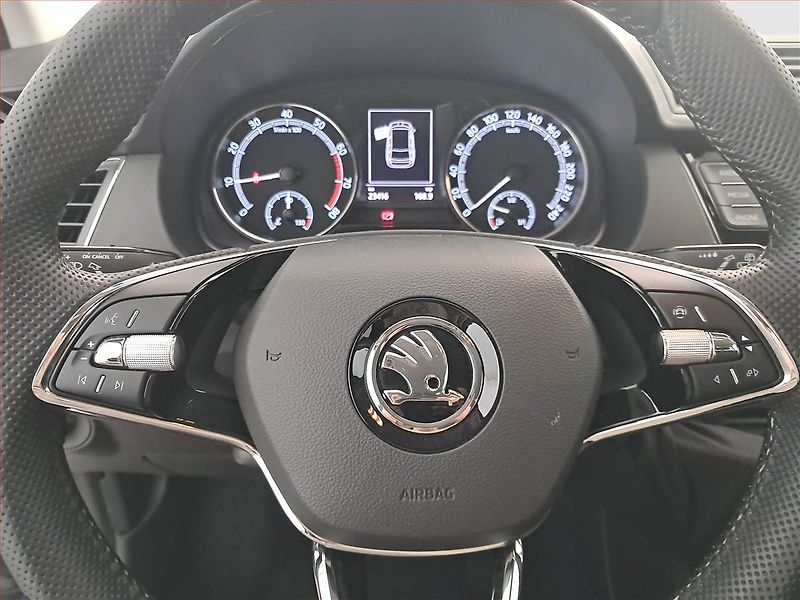 Škoda Fabia (2023) 1.0 TSI, ČR,1.maj, Serv.kniha - fotka 17 z 17