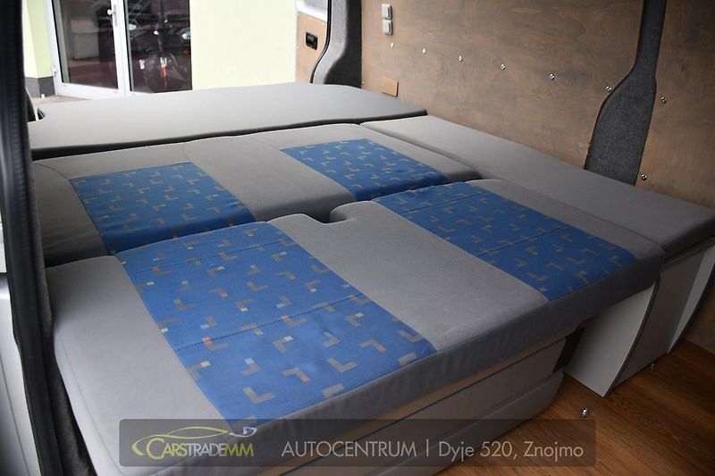 Volkswagen T6 2.0TDi 103kW L2H2 - fotka 46 z 53