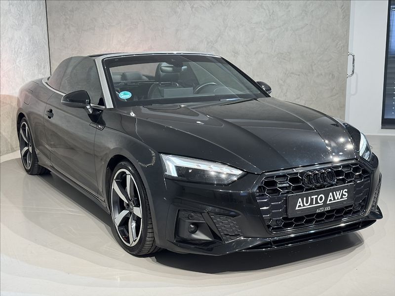 Audi A5 2,0 TDi  S-Line Quattro Matrix - fotka 3 z 47