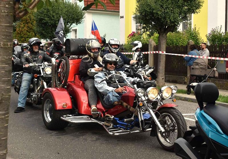 Novosedlice, motorkářský sraz 2026.
