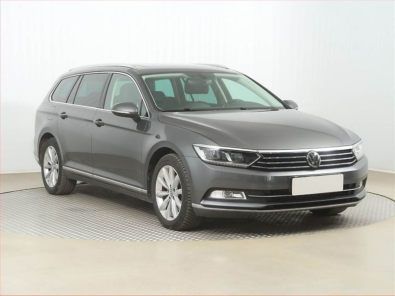 Volkswagen Passat (2015) 2.0 TDI, Navi, Tempomat - fotografie inzerátu
