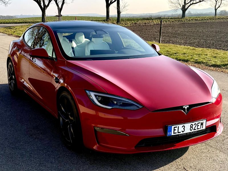 Tesla Model S (2023) Plaid 1020 HP - fotka 2 z 20