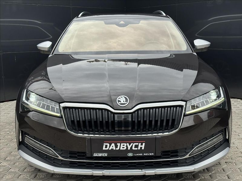Škoda Superb 2,0 TDI 140kW Scout 4x4 DSG ČR - fotka 4 z 31