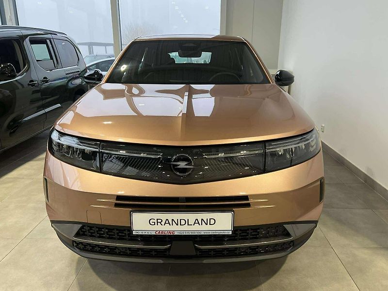 Opel Grandland Edition Mild-Hybrid 145k aut. - fotka 3 z 22