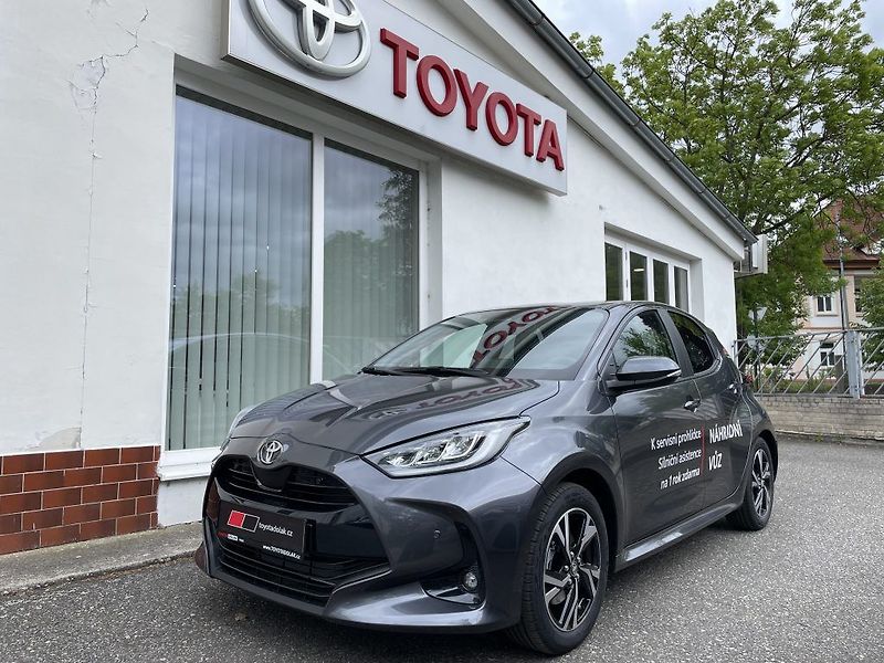 Toyota Yaris 1.5, HEV 116, Style - fotka 1 z 13
