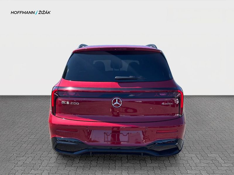 Mercedes-Benz GLB (2026) 200 4MATIC - fotka 4 z 12