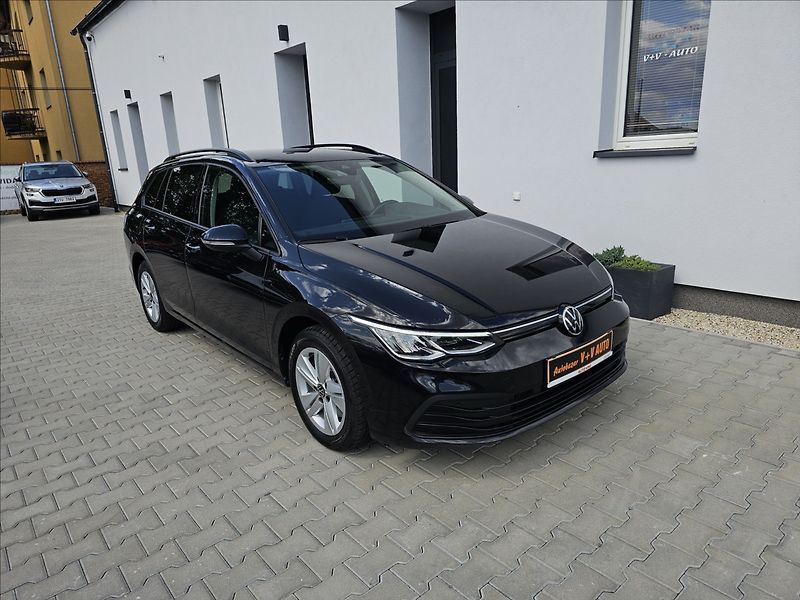 Volkswagen Golf 8 2,0TDi 110KW DSG STYLE - fotka 1 z 41