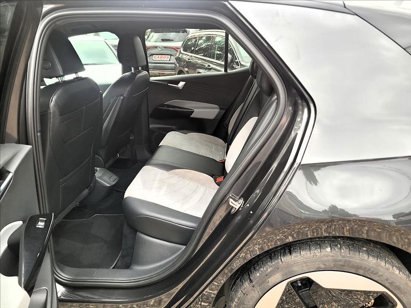 Volkswagen ID.3 SOH 92%,150kw,tepelko,tažné - fotka 13 z 48