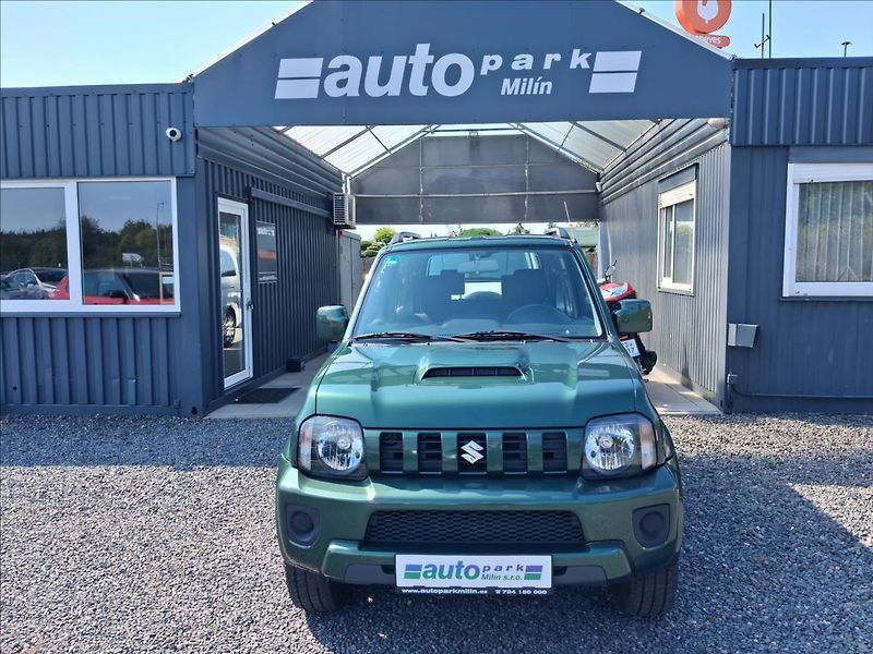 Suzuki Jimny 1,3 63kw, tažné, 4x4 - fotka 2 z 13