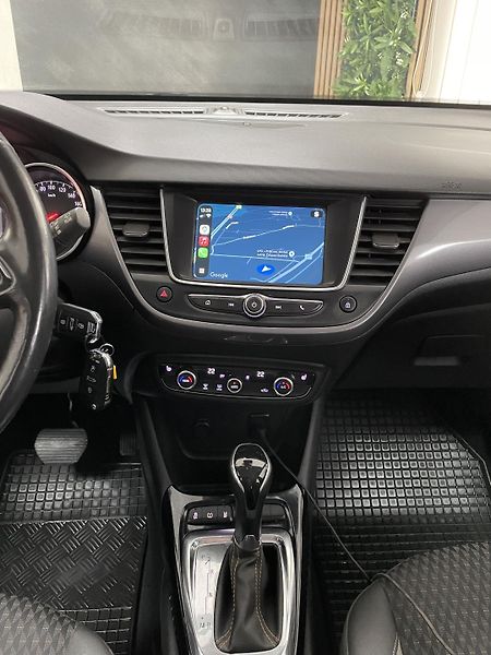 Opel Crossland X 1.2 i AUTOMAT ČR 1.MAJ SERVIS - fotka 21 z 24